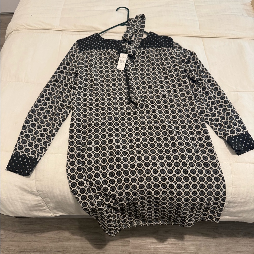 Stylish Black and White Patterned Dress